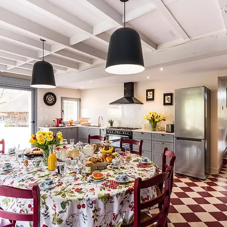 Un Air De Famille - Maison A La Campagne Pour 10 Personnes - Piscine - Jardin - Guinguette * Saint-Pierre-de-Buzet